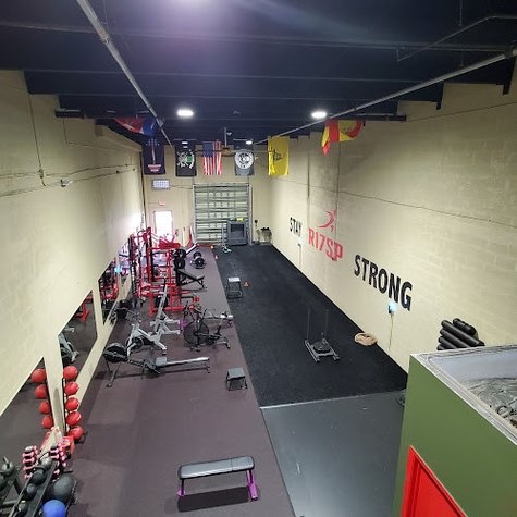 R17 Sport Performance gym photo